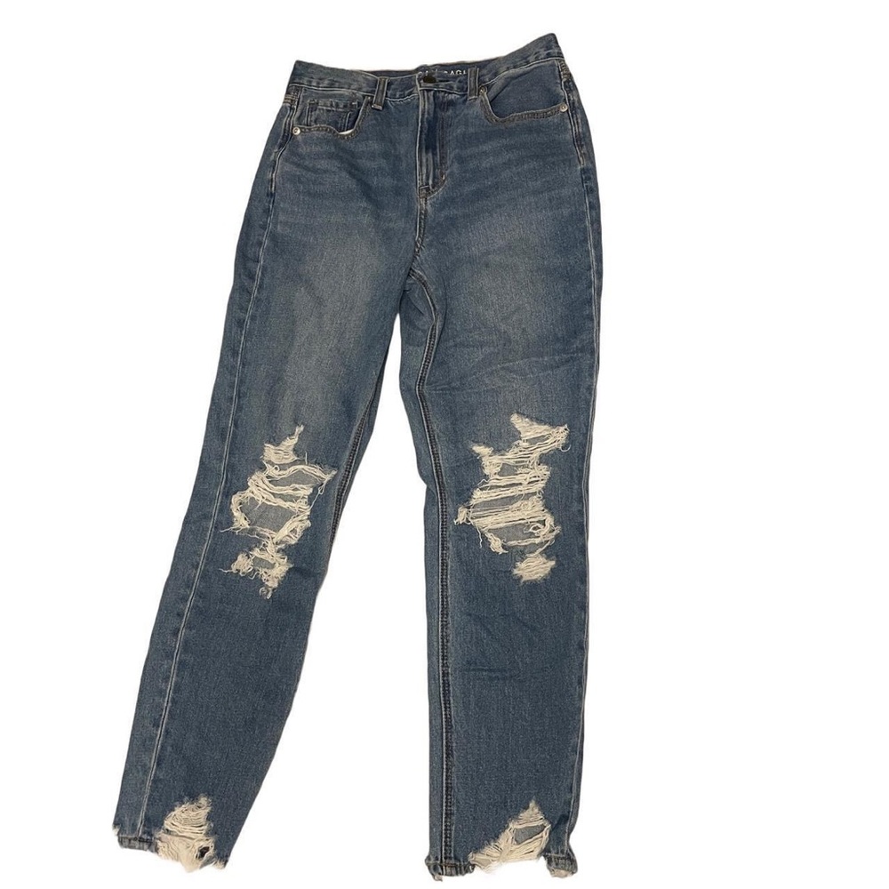 american eagle knee and hem ripped blue jeans